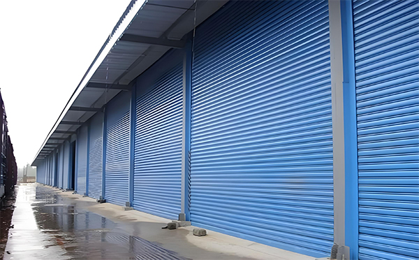 霍尔果斯卷帘门