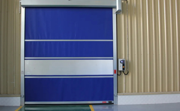 选择霍尔果斯快速霍尔果斯卷帘门时的注意事项