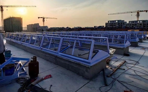 消防霍尔果斯排烟窗怎么选择尺寸