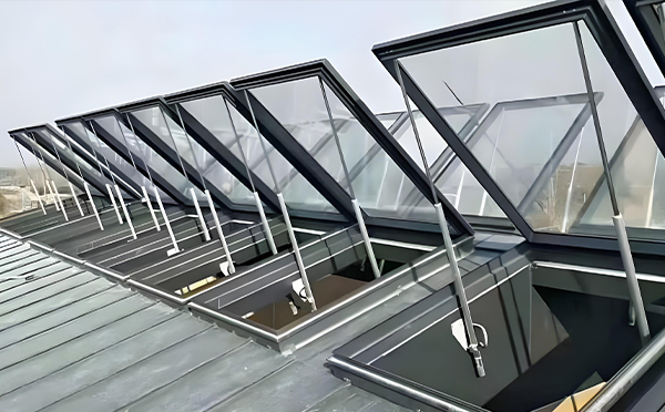 消防霍尔果斯排烟窗的接线安装指南