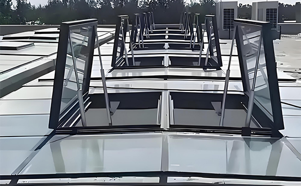 霍尔果斯兰州霍尔果斯排烟窗选型安装与维护实用指南